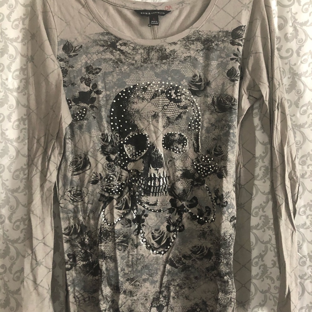 Long Sleeve skull and bling top